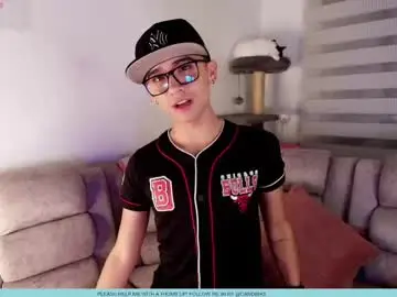 Chaturbate Live Sex Cam of nico_cruz