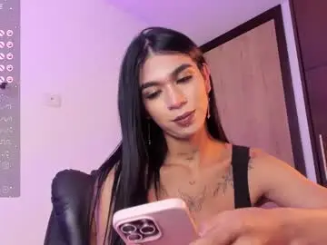 Chaturbate Free Live Porn of paulett_g