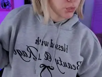 Chaturbate Free Porn Cam of aurorawrenfield