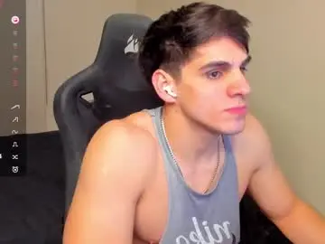 Chaturbate Best live sex cam show of derekcb