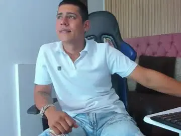 Chaturbate Live Porn of enzorodriguess