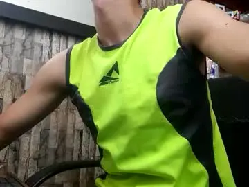 Chaturbate Best live sex cam show of jhosuamoore