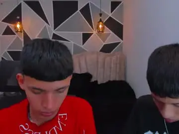 Chaturbate Live Porn of juan_nd_steven