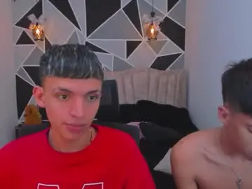 Chaturbate Live Porn of juan_nd_steven