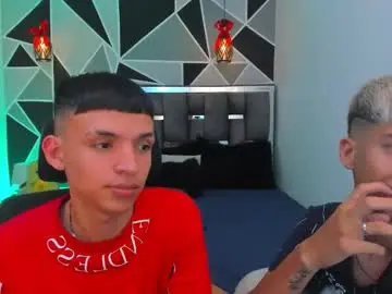 Chaturbate Live Sex Cam of juan_nd_steven