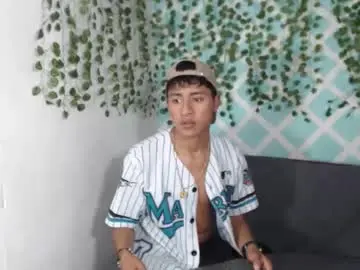 Chaturbate Live Sex of alexandluke1