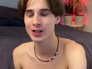 Chaturbate Live Sex Cam of lucacharm