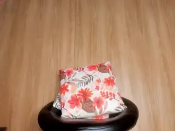 Chaturbate Nude Webcam of curly_sweett