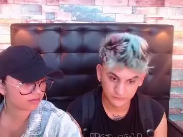 Chaturbate Live Sex of dona_and_carl2