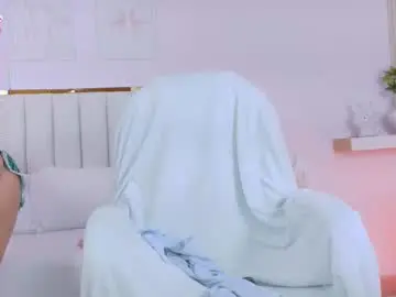 Chaturbate Watch Live Sex Cams of cristal_bunny