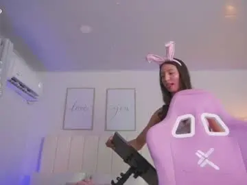 Chaturbate Adult Webcams of cristal_bunny