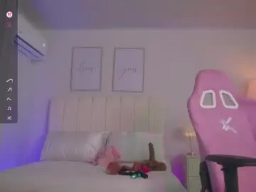 Chaturbate Best live sex cam show of cristal_bunny