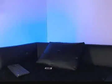 Chaturbate Live Sex Cam of deivy_gram