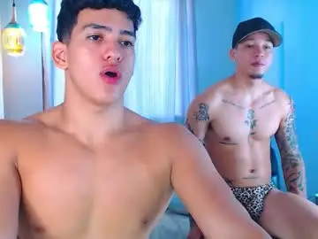 Chaturbate Free Porn Cam of hotcrew_