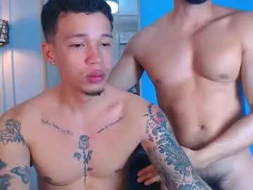 Chaturbate Live Sex Cam of hotcrew_