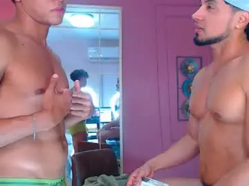 Chaturbate Free Live Porn of hotcrew_