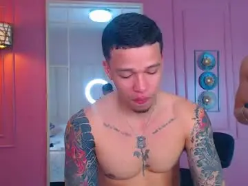 Chaturbate Free Porn Cam of hotcrew_