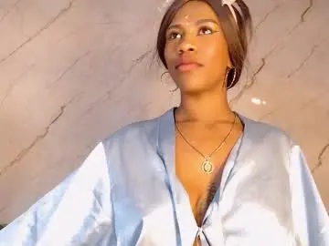 Chaturbate Sex Cam of lucianaamorena