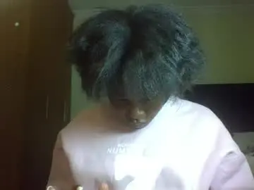 Chaturbate Best live sex cam show of miss_kiarrafit