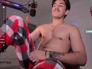 Chaturbate Watch Live Sex Cams of twinkpartyuncut