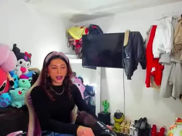 Chaturbate Best live sex cam show of laurencesophiets