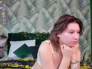 Chaturbate Live Sex Cam of chloebloss0m