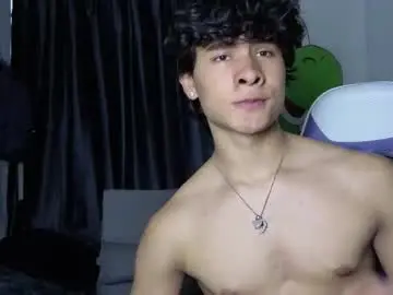 Chaturbate Watch Live Sex Cams of j_u_p_i_t_e_r