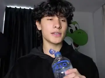 Chaturbate Adult Webcams of j_u_p_i_t_e_r