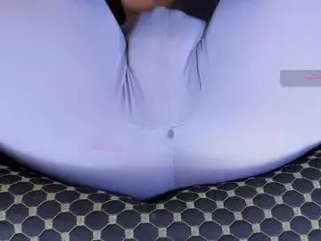 Chaturbate Watch Live Sex Cams of love_hard_kiru