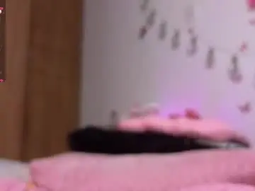 Chaturbate Sex Cam of kitty_roses