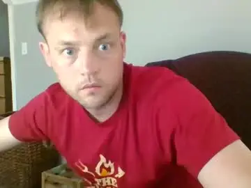Chaturbate Nude Webcam of montyyyyyb123