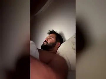 Chaturbate Adult Video Chat of belrevee