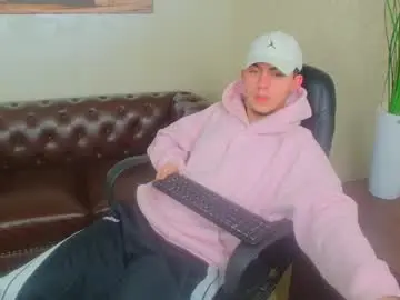 Chaturbate Live Porn of krewvaughn