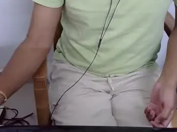Chaturbate Live Sex Cam of marinavine