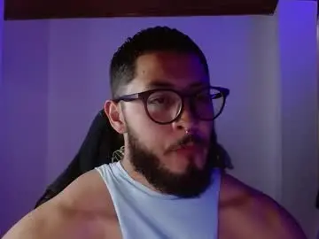 Chaturbate Free Porn Cam of muscle_cock32