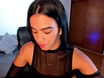 Chaturbate Best live sex cam show of saracorraless