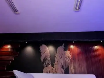 Chaturbate Free Porn Cam of saracorraless