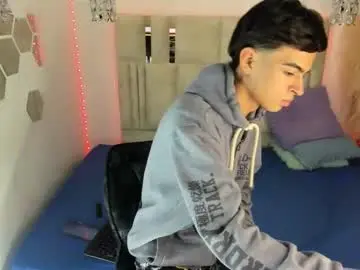 Chaturbate Nude Webcam of yeimy_boss