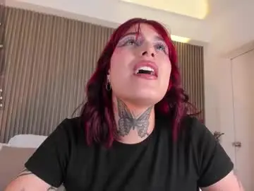 Chaturbate Adult Video Chat of ravenn21