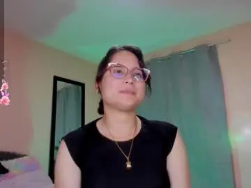 Chaturbate Adult Video Chat of shantalcerezo