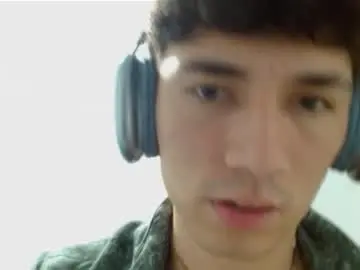 Chaturbate Live Sex Cam of thiago_deseo69