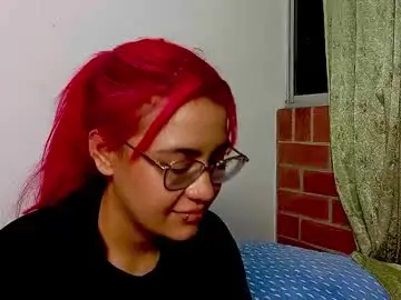 Chaturbate Live Sex Cam of ameli_and_lucas