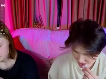 Chaturbate Nude Webcam of berry_assortment