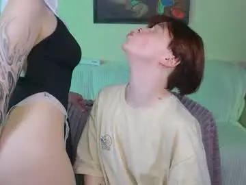 Chaturbate Sex Cam of berry_assortment