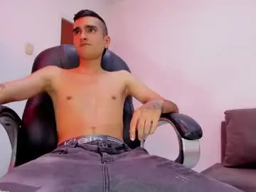 Chaturbate Live Porn of ethann_boy