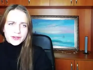 Chaturbate Best live sex cam show of smilequeen_3