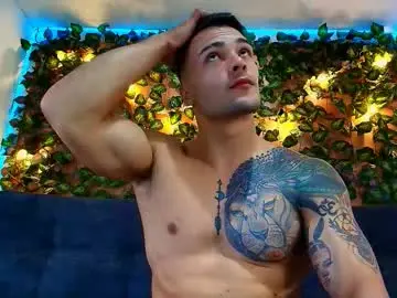 Chaturbate Live Porn of alexander_collin_