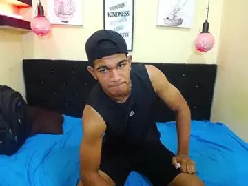 Chaturbate Adult Video Chat of hugecock_twinks
