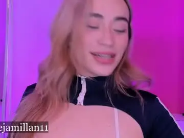 Chaturbate Free Live Porn of alejamillan1