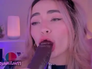 Chaturbate Adult Webcam of alejamillan1